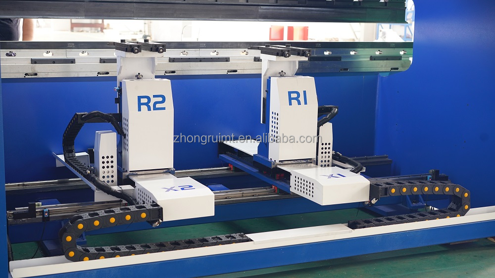 200t 300t मानक औद्योगिक प्रेस ब्रेक सीएनसी हायड्रोलिक प्रेस ब्रेक मशीन