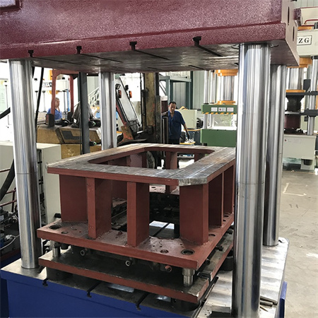डोअर मेकिंग मशीन प्रेसिंग लोह हायड्रॉलिक प्रेस 2500 टन